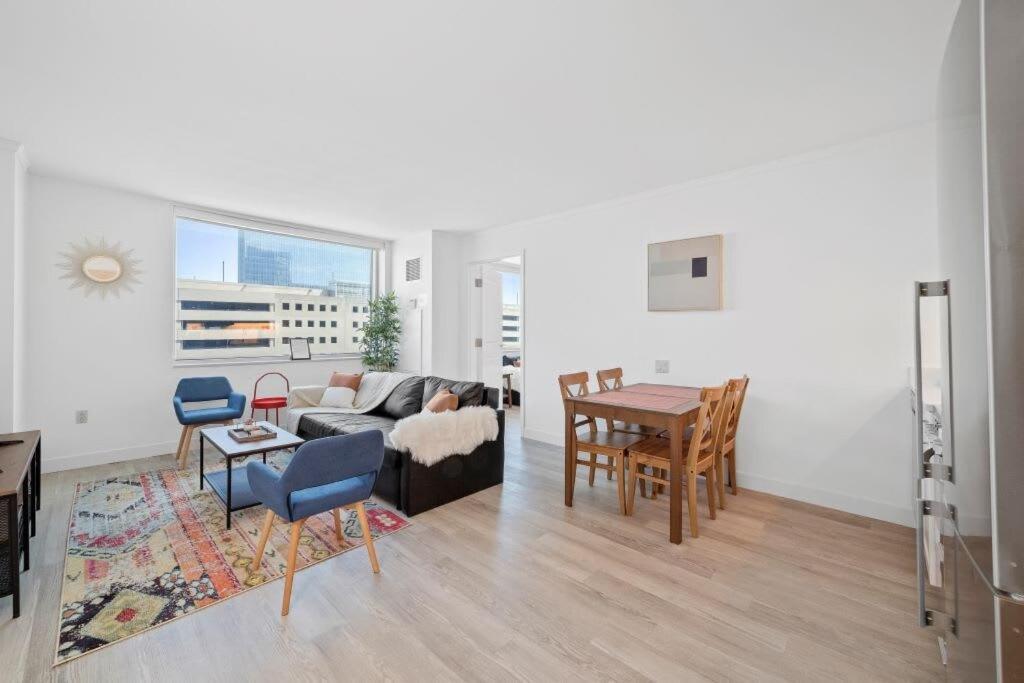 Stylish 2Br 3Ba Cozysuites On The Boardwalk Atlantic City Exterior photo