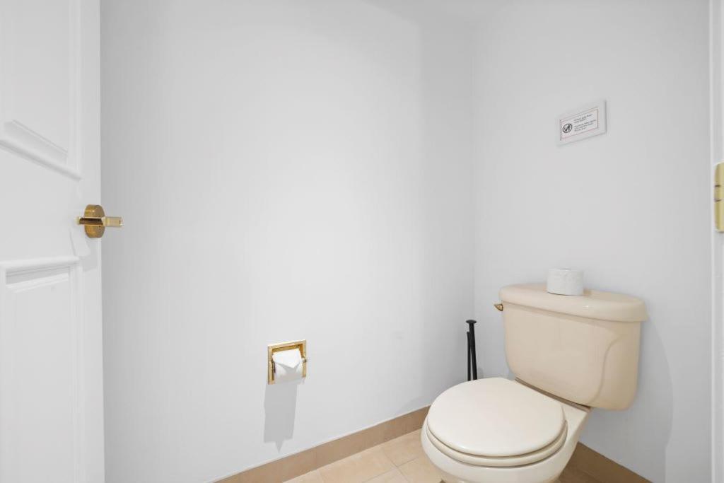 Stylish 2Br 3Ba Cozysuites On The Boardwalk Atlantic City Exterior photo