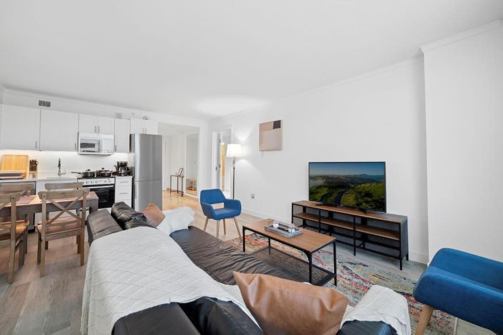 Stylish 2Br 3Ba Cozysuites On The Boardwalk Atlantic City Exterior photo